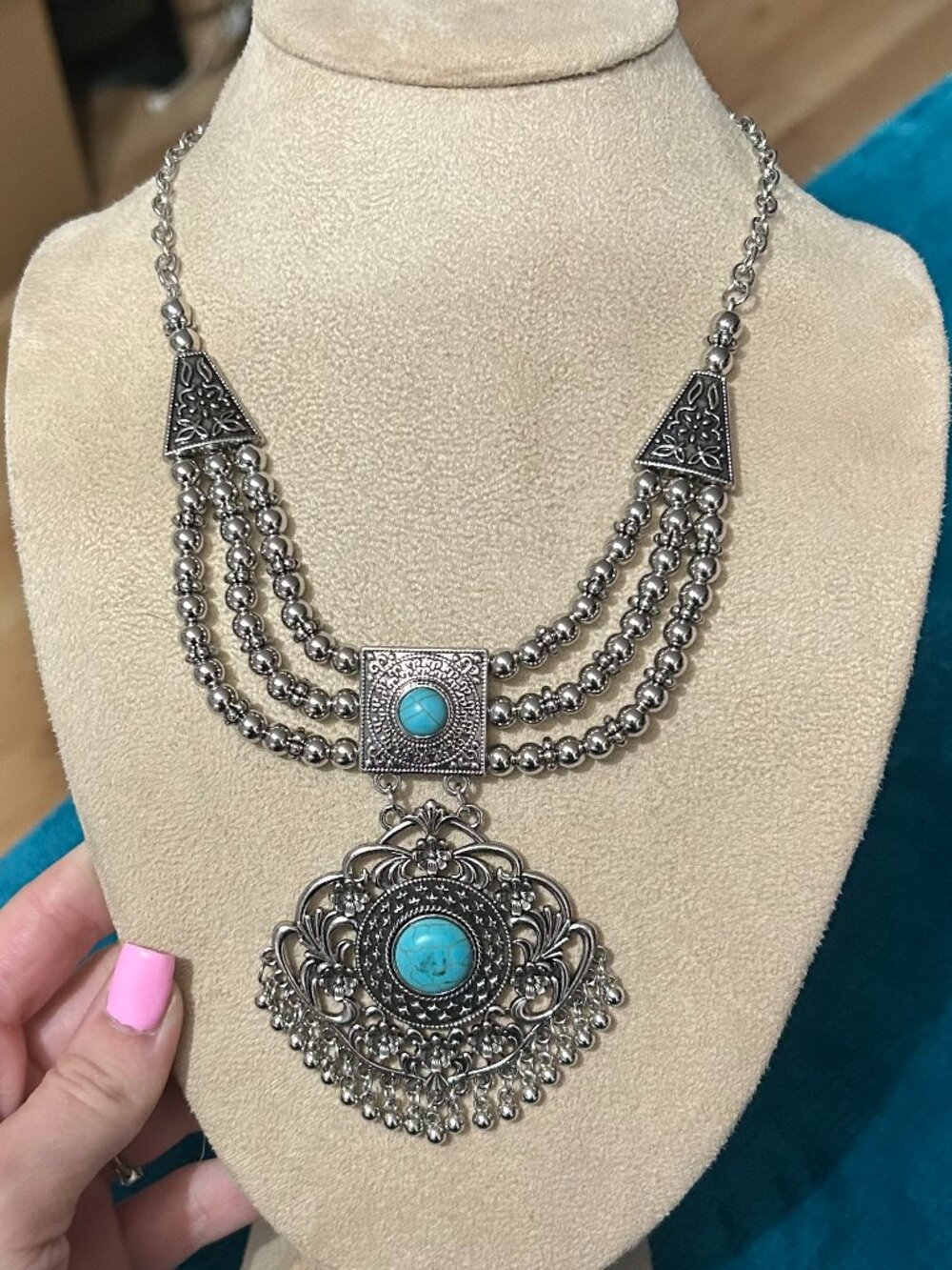 Vintage Boho Faux Turquoise Silver Bead Multi Strand Statement Pendant Necklace